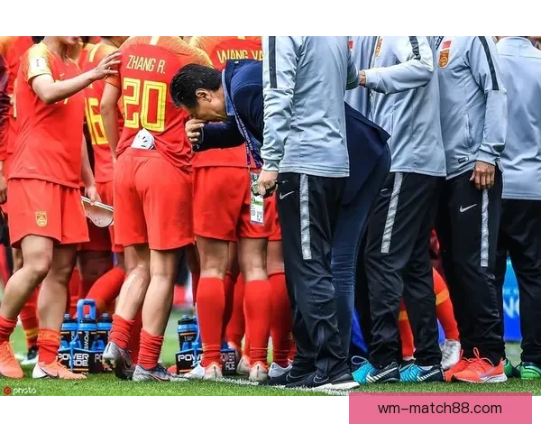 巴尔特里普雷耶斯表态女足全力拼国际米兰不考虑尤文